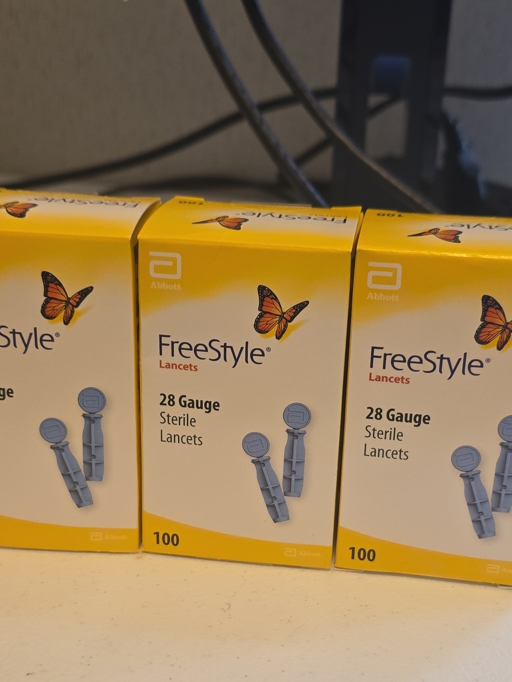 FreeStyle 28 Gauge Sterile Lancets - Yellow Box
